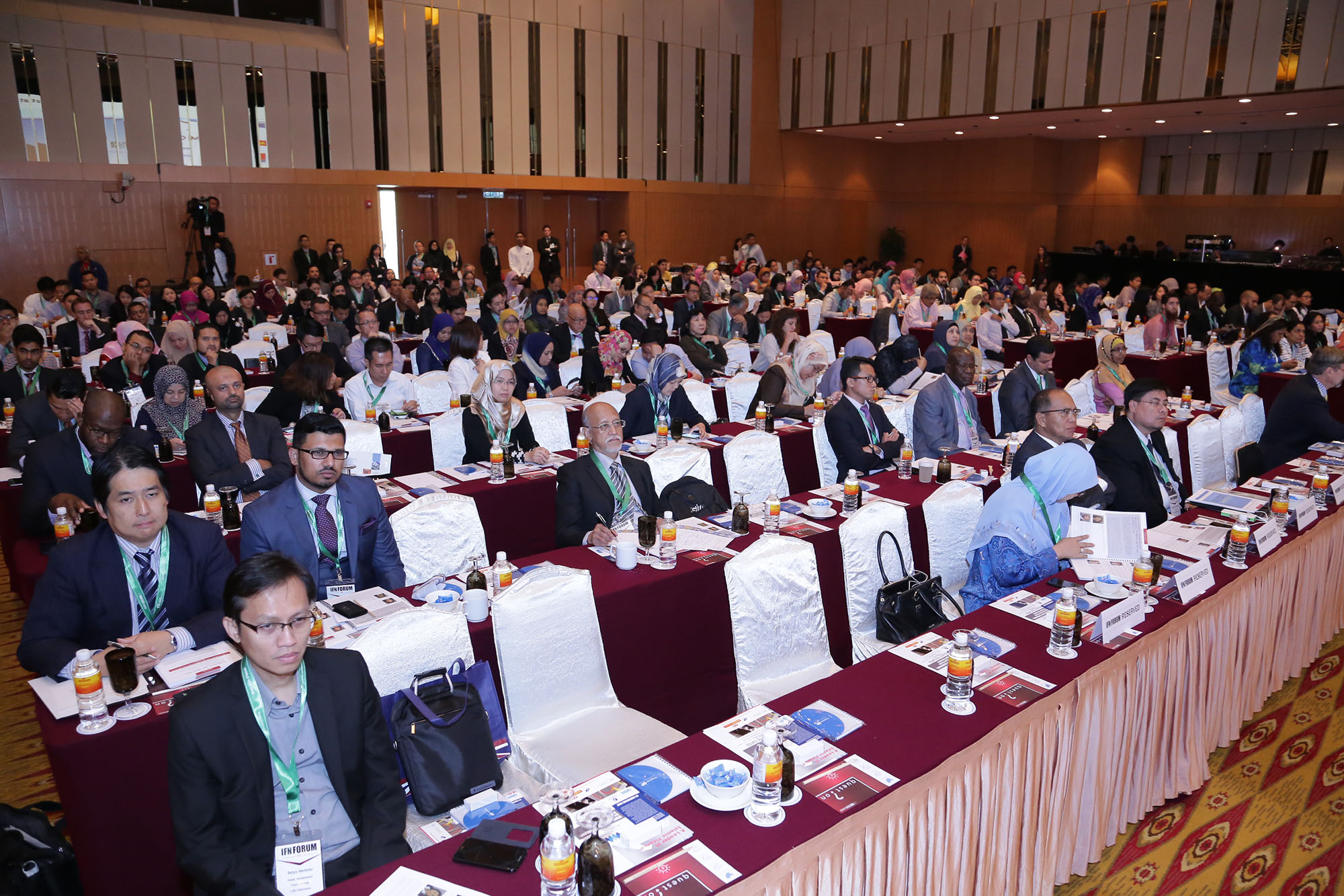 IFN Asia Forum 2015 Investors Day